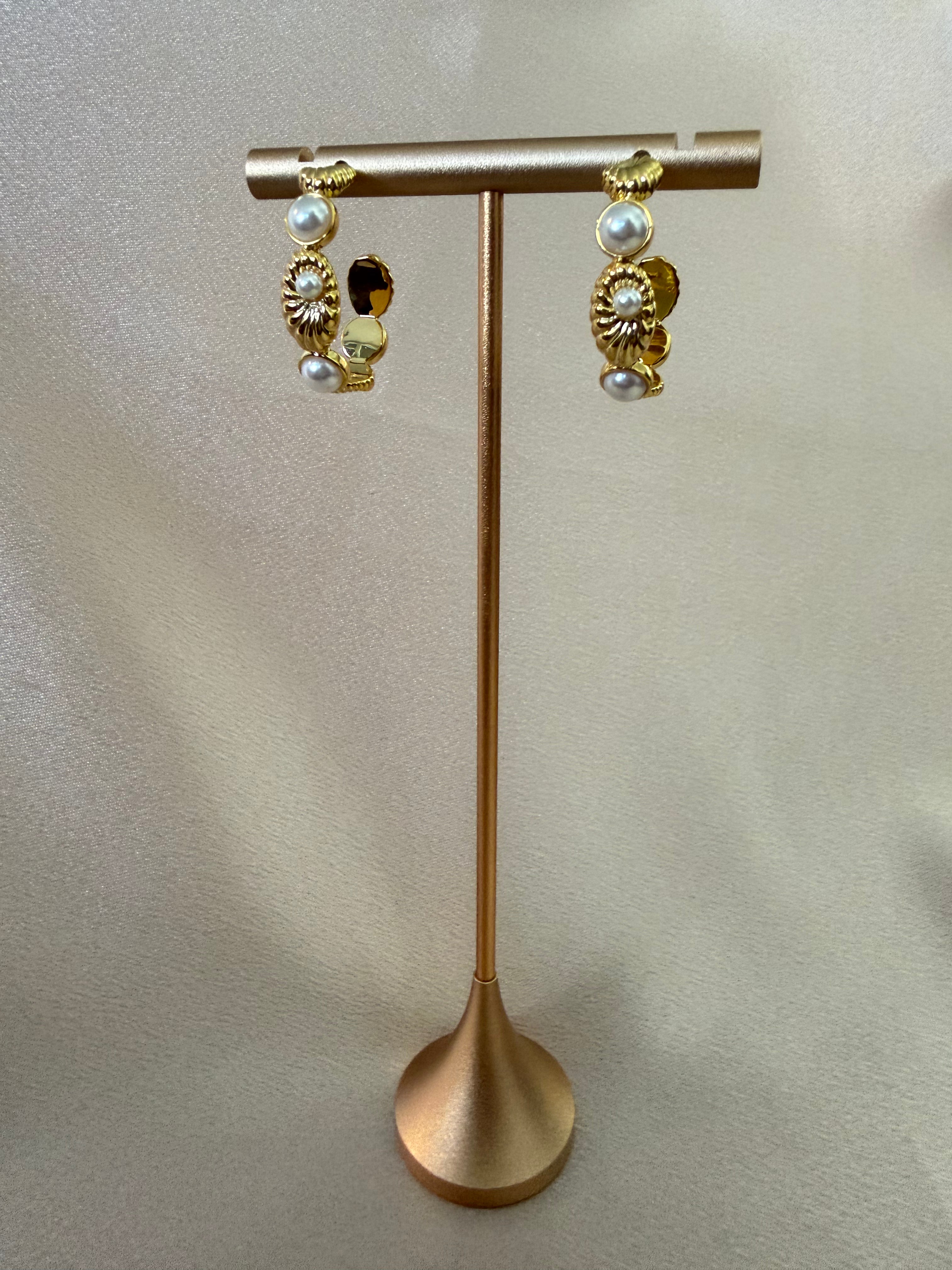The Pearl Hoops