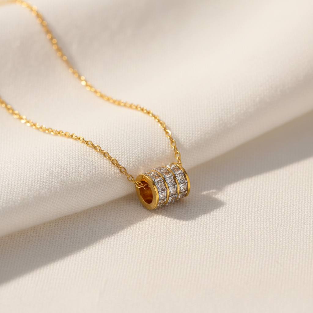 Crystal Barrel Necklace – Aesthetic